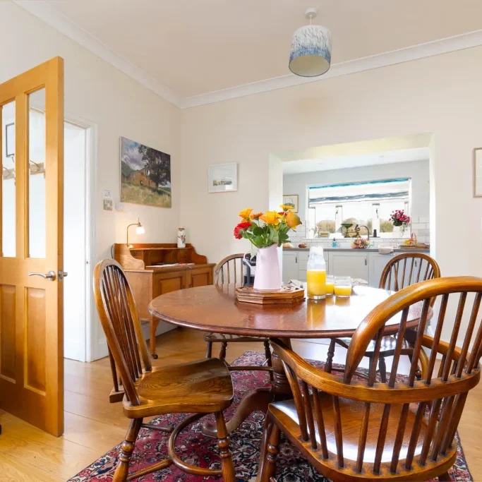 East Wing Cottage Dining Area (1)